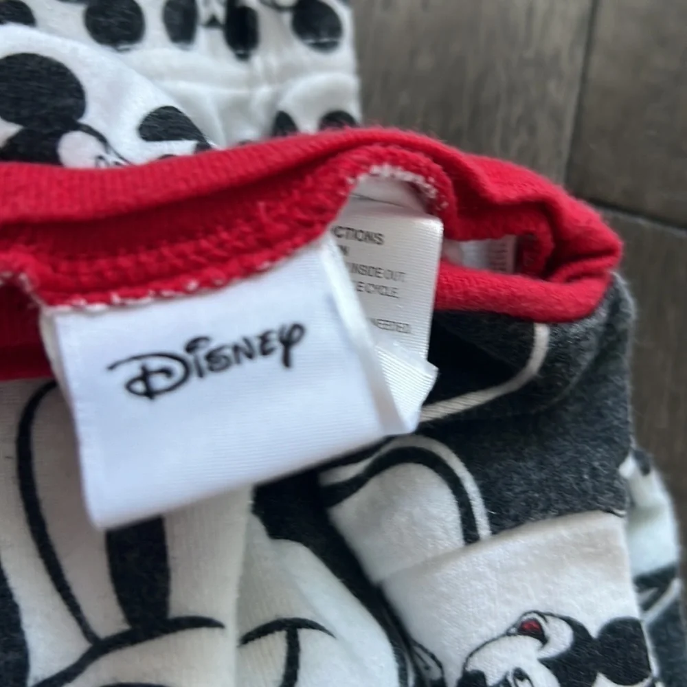 Long sleeve Mickey Mouse Disney pajamas boy/girl